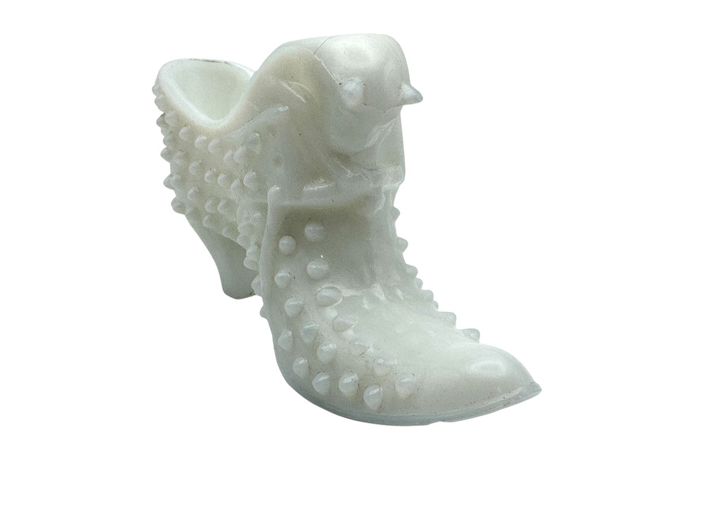Vintage White Opalescent Glass Cat Head Slipper Shoe Hobnail Gloss Heel